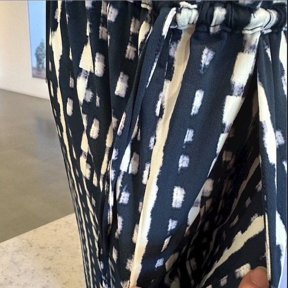 Calvin Klein Printed Jumpsuit NWT - Picture 10 of 15